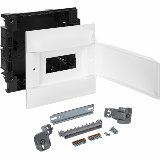 Пластиковый щиток встраиваемый Legrand Practibox S 1*8 белый 134548