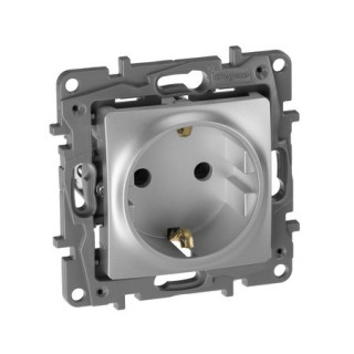 Legrand Etika Алюминий Розетка 1-ая с/з, винт. клеммы, 16А, 250 В