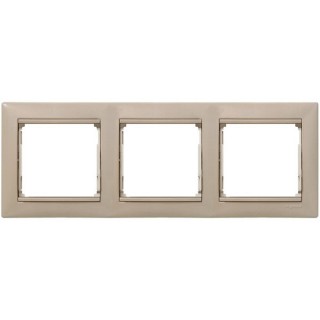 Рамка 3-местная LEGRAND Кантри 770023
