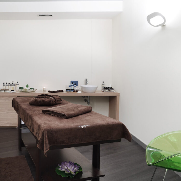 Бра Fabbian DOMINA D94D01 01 белый