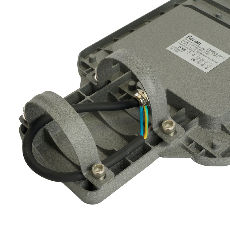 Светодиодный уличный консольный светильник Feron SP3024 150W 5000K 230V, серый
